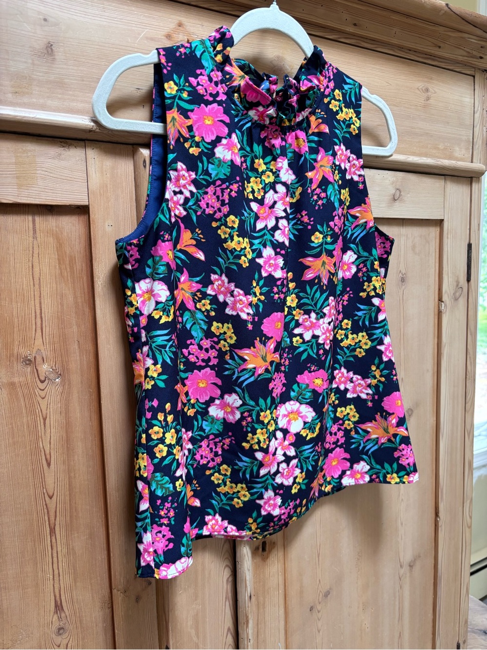 J. Crew Blue Floral Ruffle-Neck Sleeveless Top Size S - Picture 4 of 10